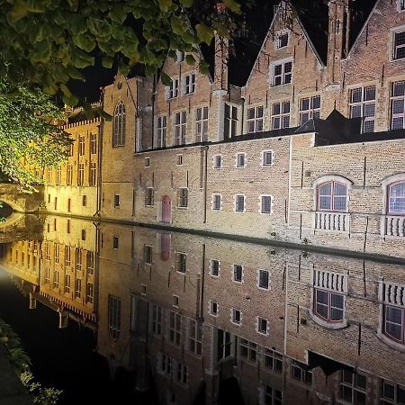 Nostalgia Homestay Bruges Exterior photo